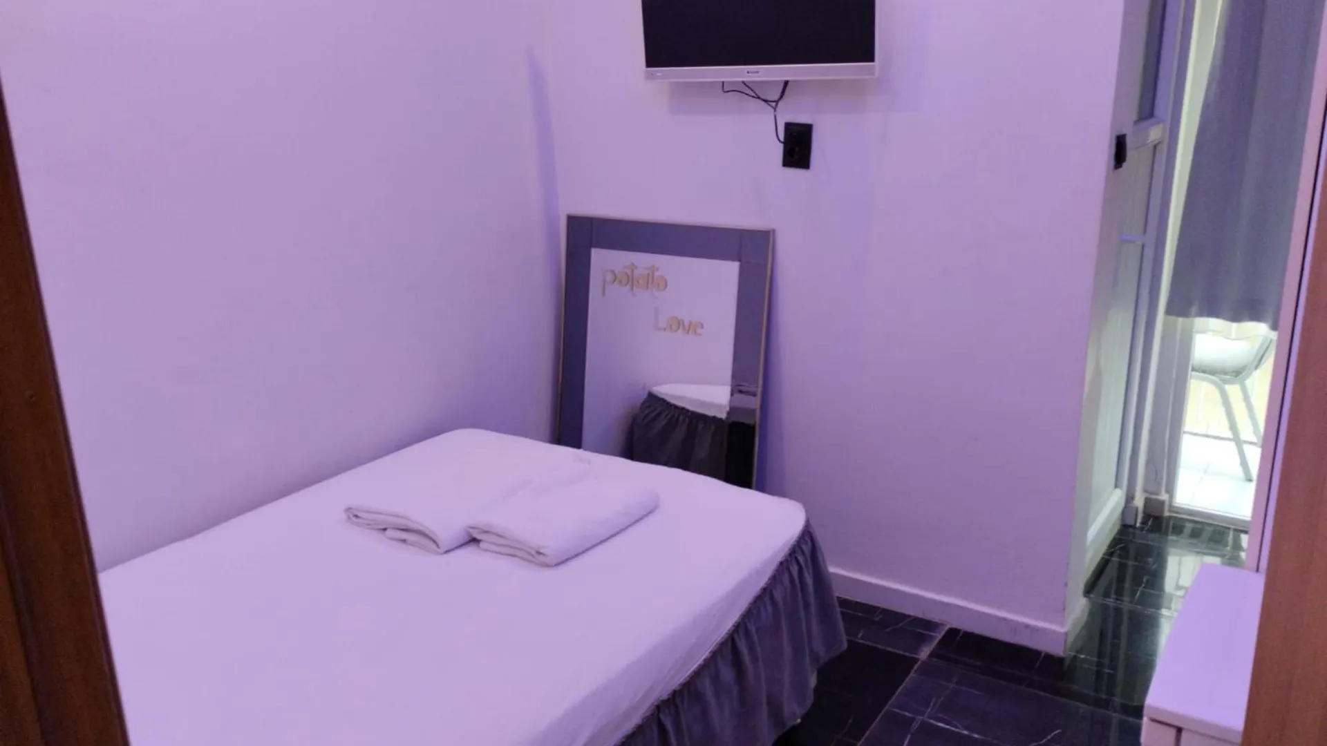Atlas Pansiyon Antalya Hostel