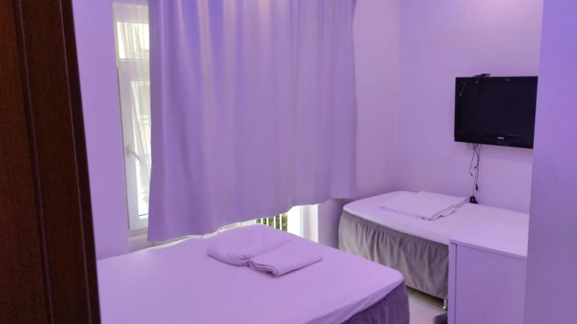 Atlas Pansiyon Antalya Hostel