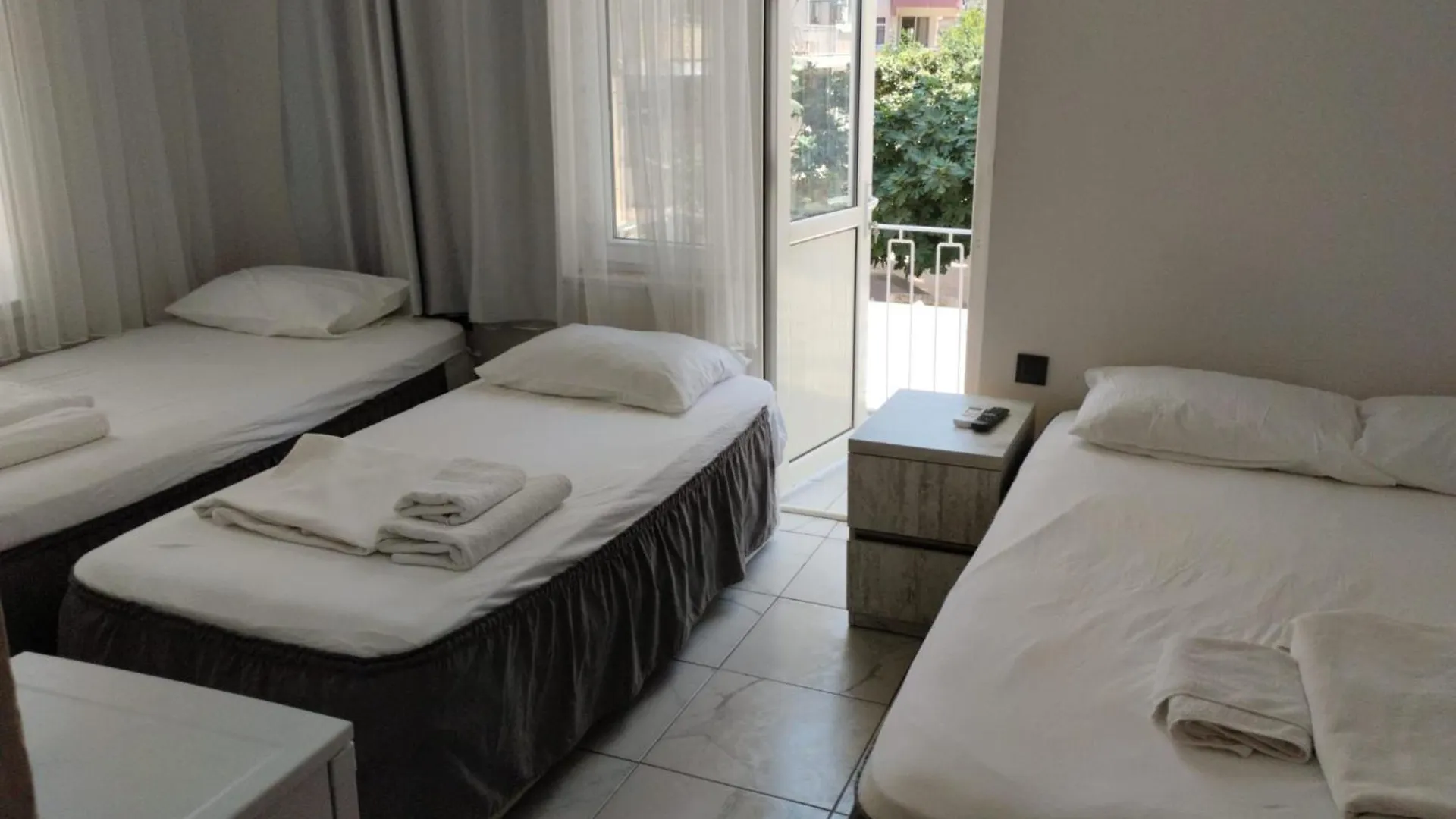 Atlas Pansiyon Antalya Hostel